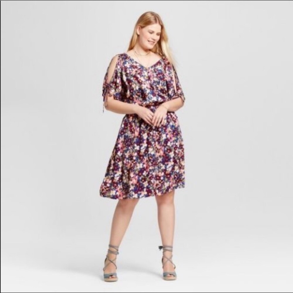 New Floral Cold Shoulder Dress